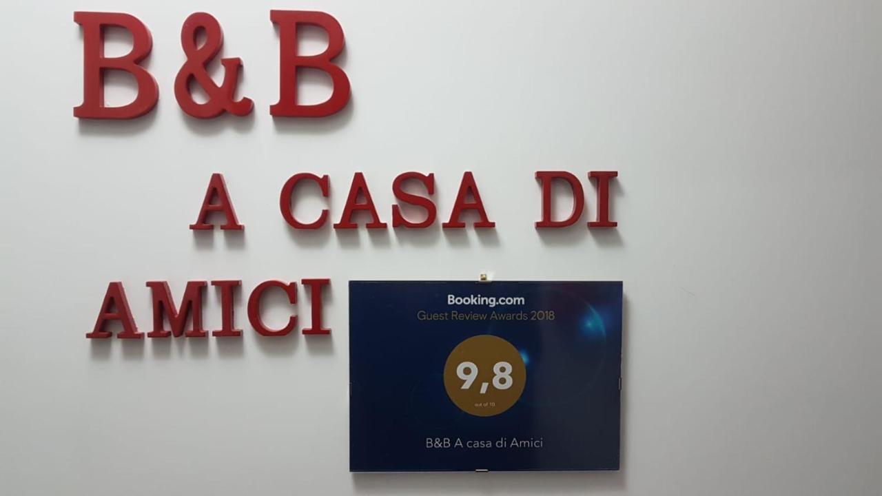 B&B A Casa Di Amici Caserta Kültér fotó